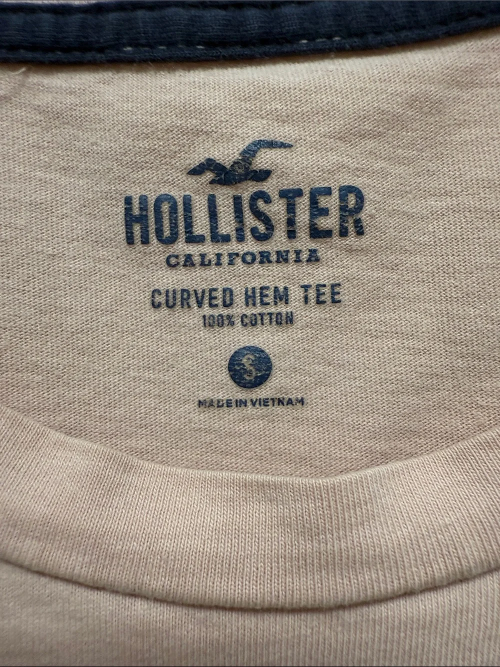 Hollister Men's Short Sleeve Tee